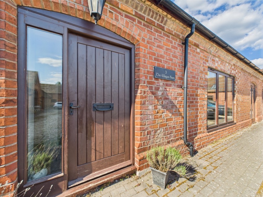 Images for The Wagon Barn, Manor Lane, Bredons Norton, GL20