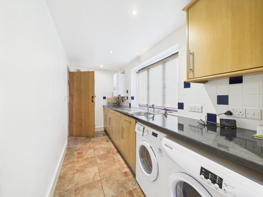 Images for The Wagon Barn, Manor Lane, Bredons Norton, GL20