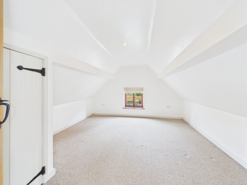 Images for The Wagon Barn, Manor Lane, Bredons Norton, GL20