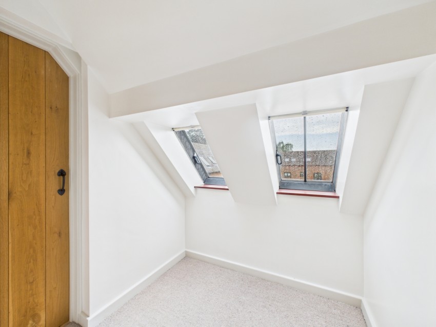 Images for The Wagon Barn, Manor Lane, Bredons Norton, GL20