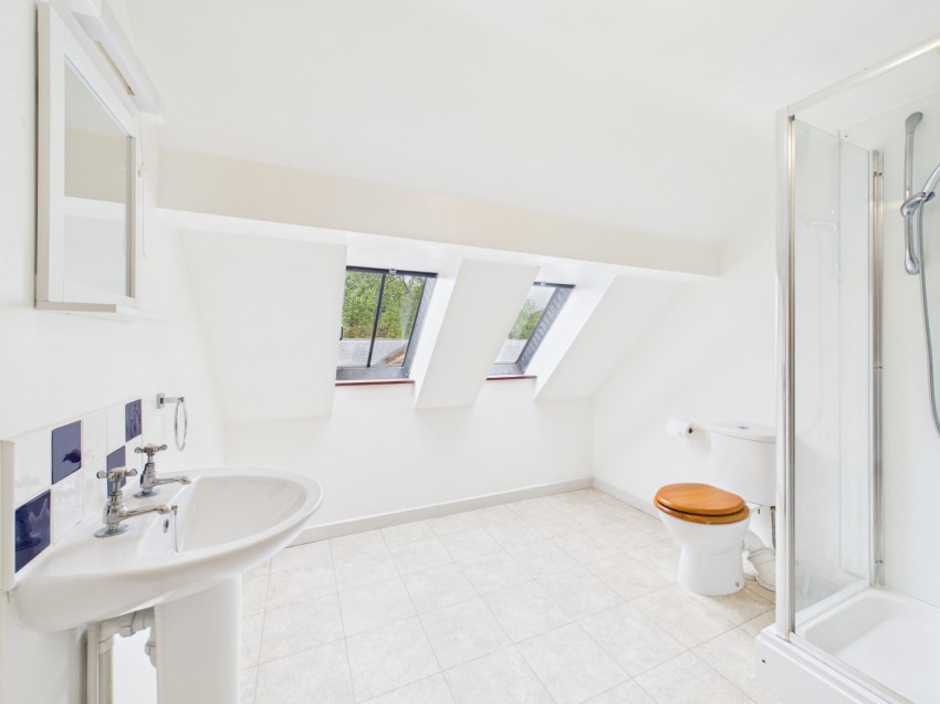 Images for The Wagon Barn, Manor Lane, Bredons Norton, GL20