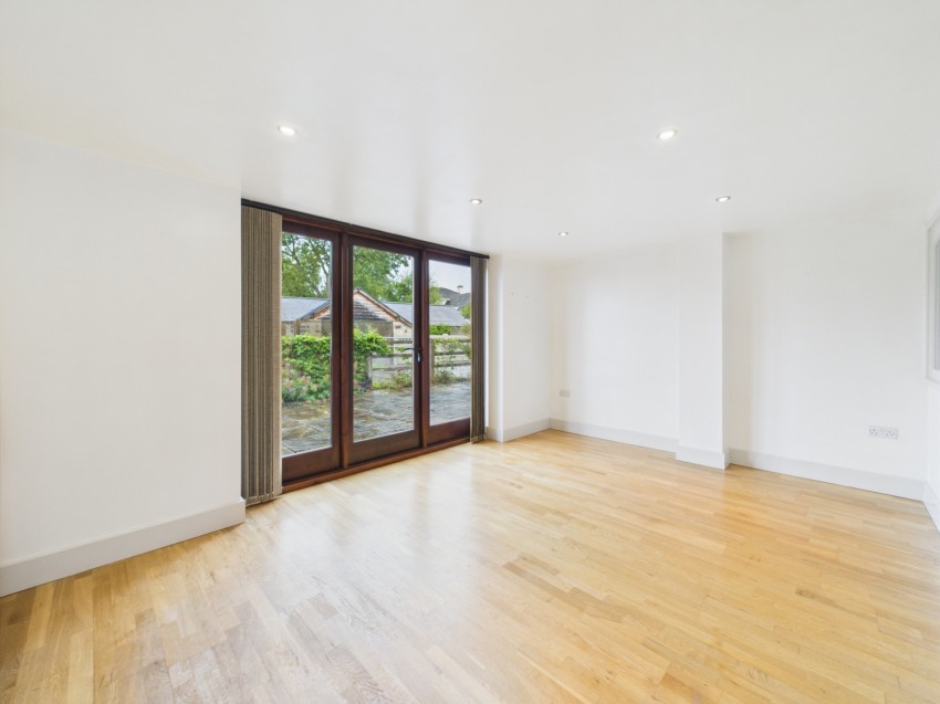 Images for The Wagon Barn, Manor Lane, Bredons Norton, GL20