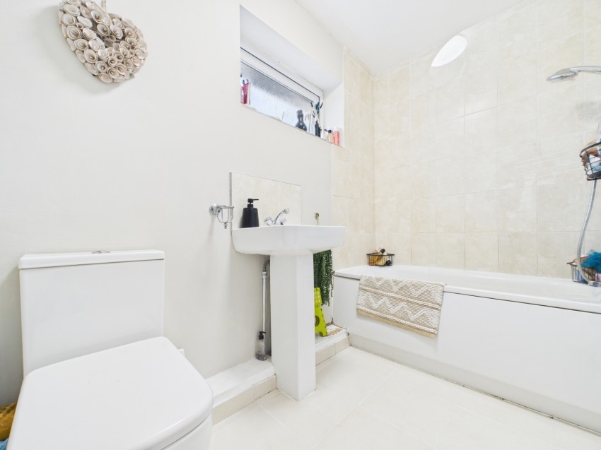 Images for Carter Road, Cheltenham, GL51