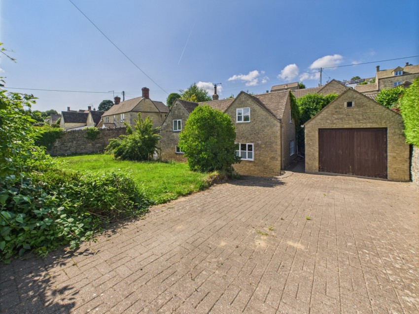 Images for Oakridge Lynch, Stroud, Gloucestershire, GL6