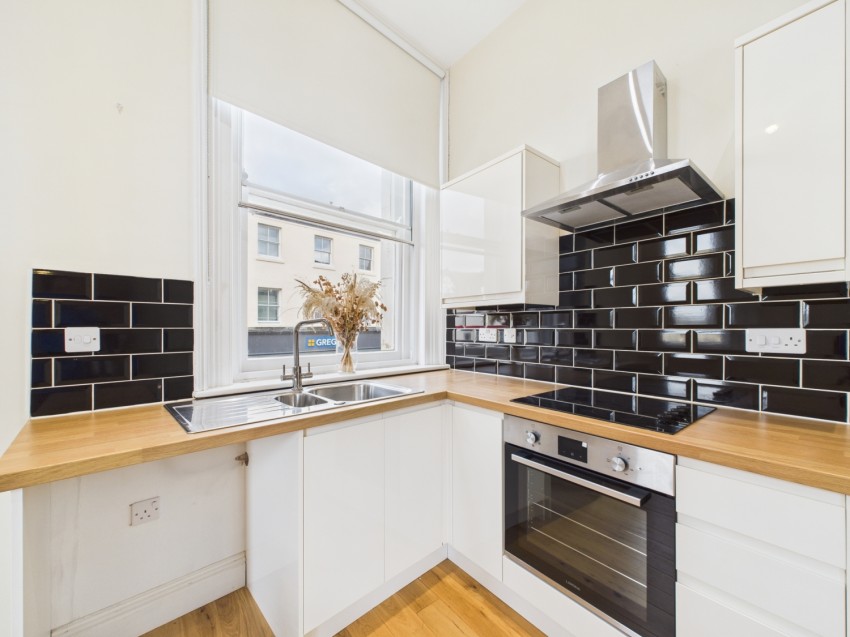 Images for Kensington House, 20 High Street, Stroud, GL5