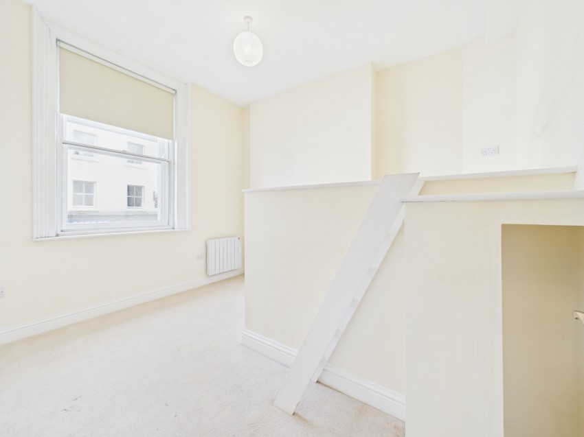 Images for Kensington House, 20 High Street, Stroud, GL5