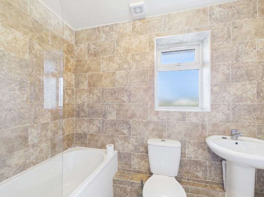 Images for Wharfdale Way, Bridgend, Stonehouse, GL10