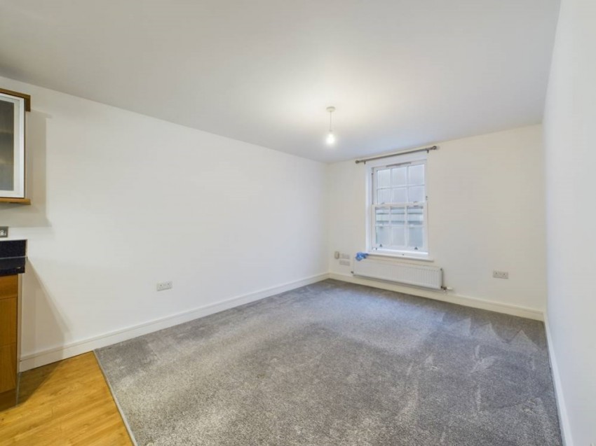 Images for Henley Court, Gloucester