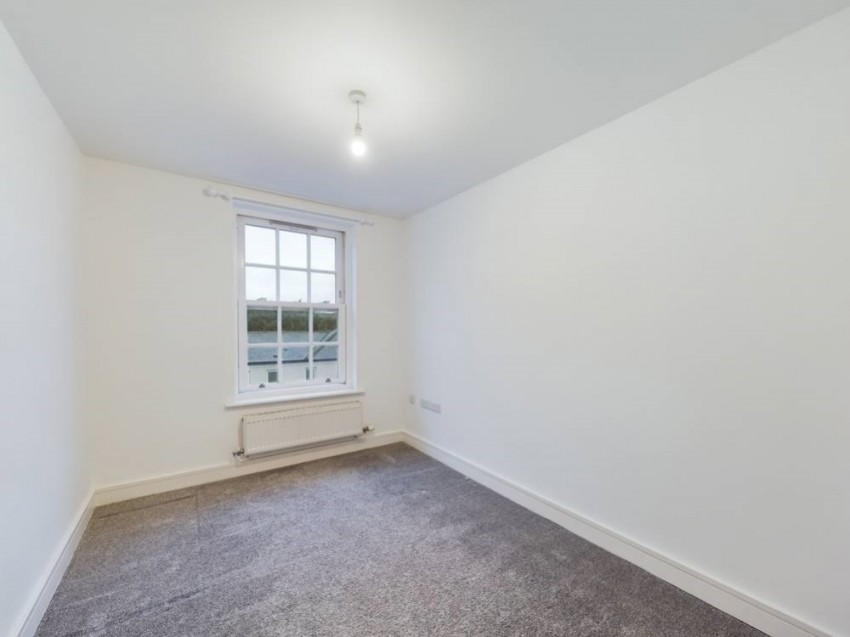 Images for Henley Court, Gloucester