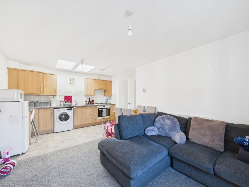 Images for Sealand Way, Kingsway, Gloucester, GL2