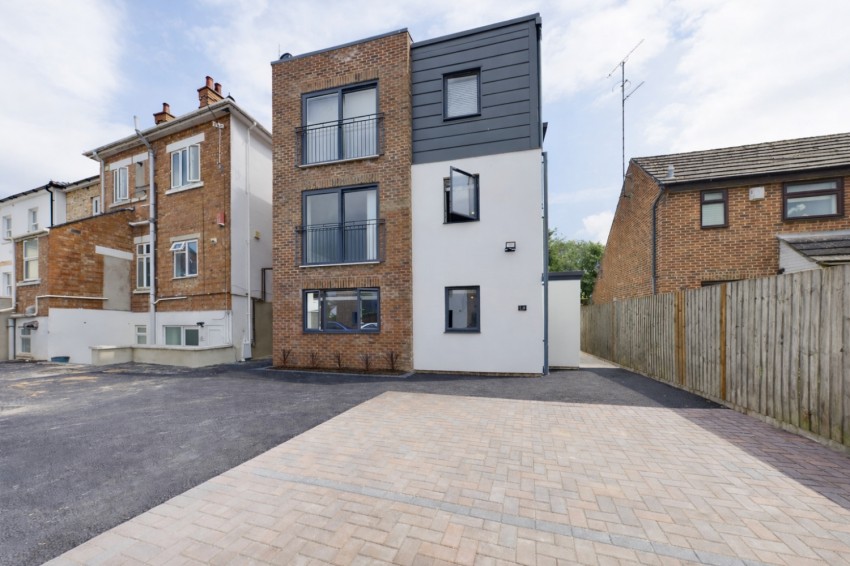 Images for Gifford Court, Roman Road, Cheltenham, GL51