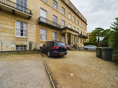View Full Details for Lansdown Crescent, Cheltenham, GL50