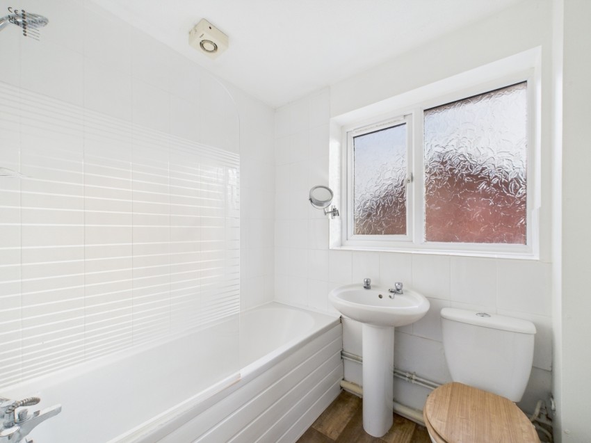 Images for Honeybourne Drive, Cavendish Park, Cheltenham, GL51