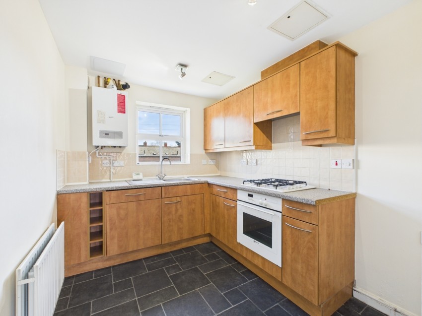 Images for The Courtyard, London Road