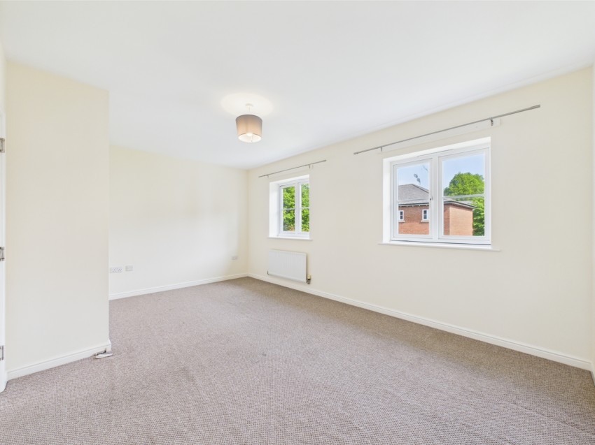 Images for Harescombe Drive, Gloucester, GL1