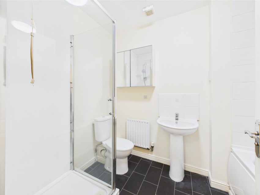 Images for Harescombe Drive, Gloucester, GL1
