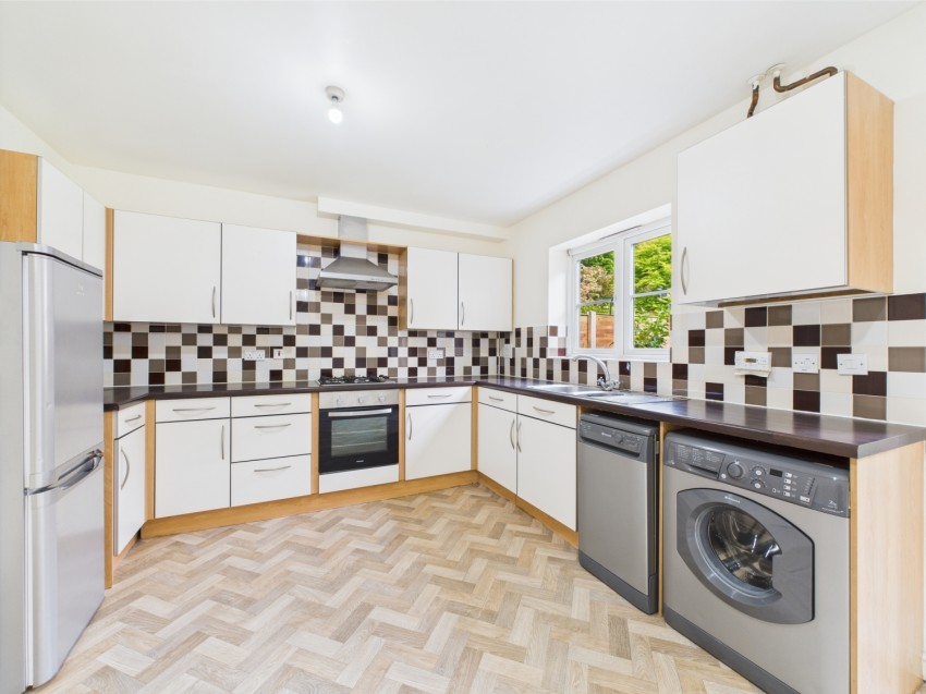 Images for Harescombe Drive, Gloucester, GL1