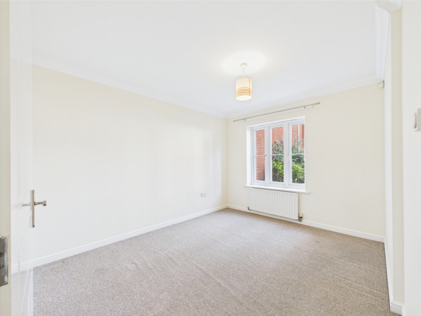Images for Harescombe Drive, Gloucester, GL1