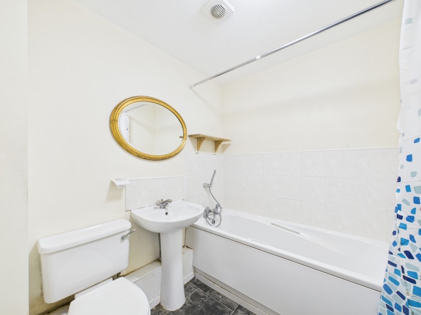 Images for Lime Court, Great Western Road, Gloucester, Gloucestershire, GL1