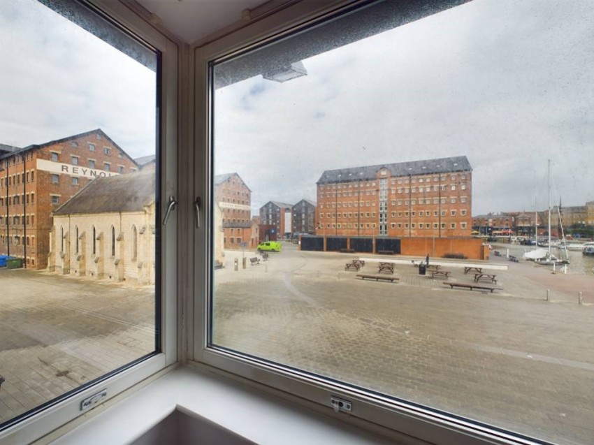 Images for The Barge Arm, The Docks