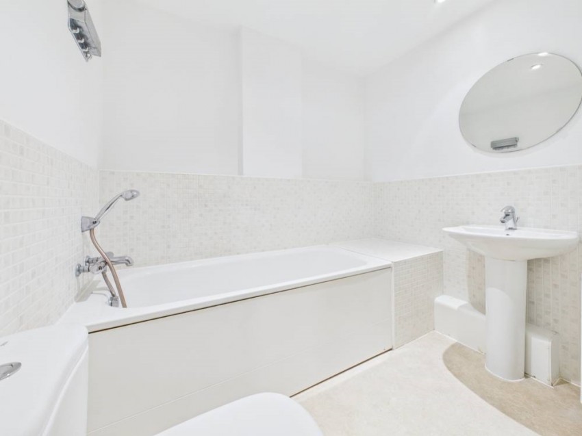 Images for The Barge Arm, The Docks