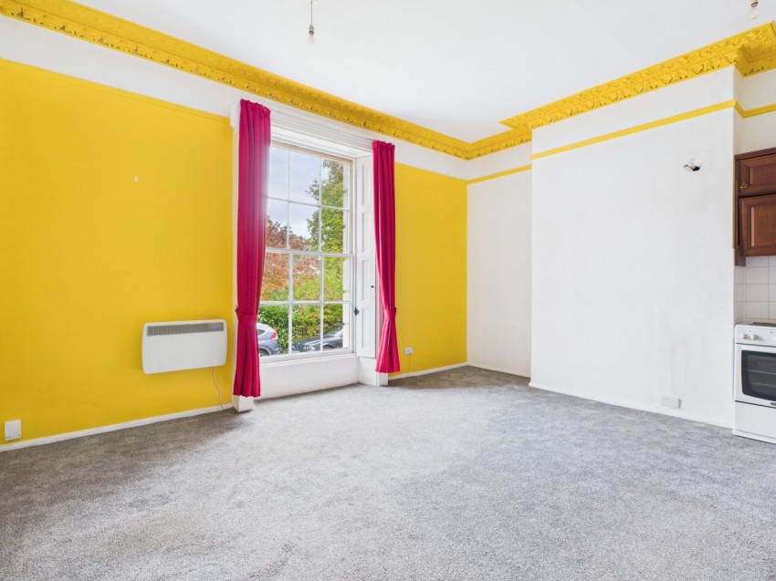 Images for 13, Brunswick Square, GL1