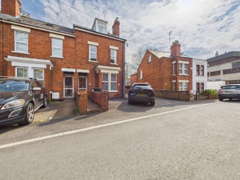 View Full Details for Hyde Lane, London Road, Gloucester, Gloucestershire, GL1