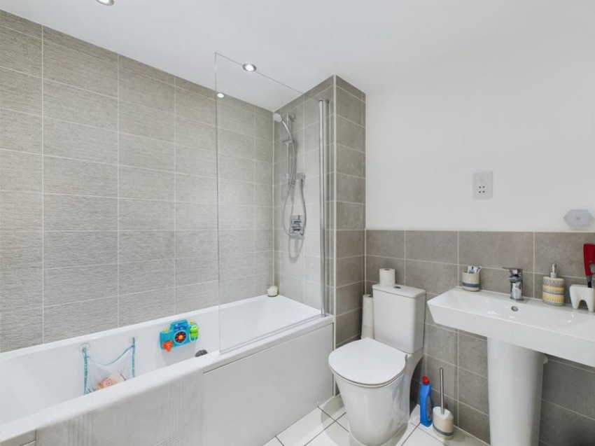 Images for Adams Lane, Coopers Edge