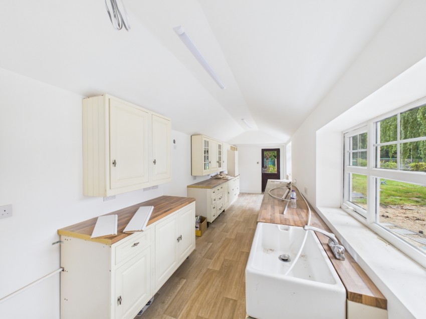 Images for Dock road, Berkeley, Sharpness, GL13 9UA