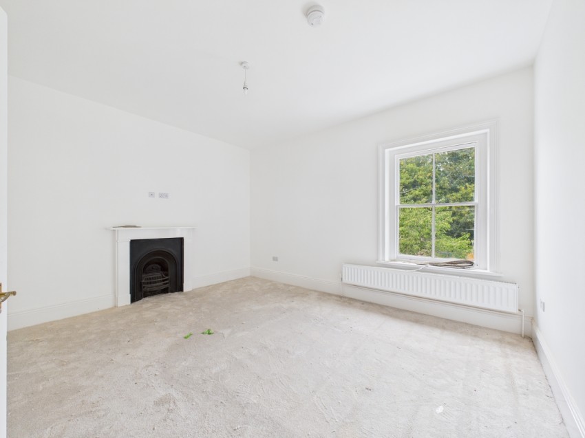 Images for Dock road, Berkeley, Sharpness, GL13 9UA