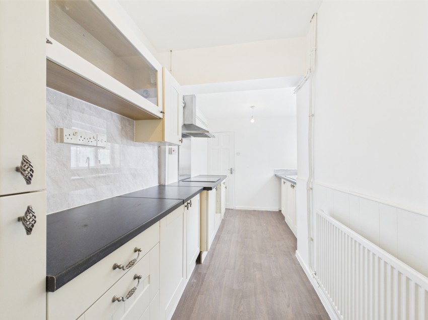 Images for 14 Dock Road, Sharpness, Berkeley