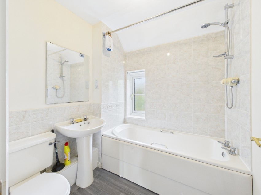 Images for Darleydale close, Hardwicke, Gloucester, GL2 4JJ