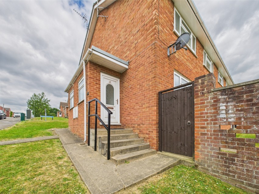 Images for 39 Hendingham Close, Tuffley, Gloucester
