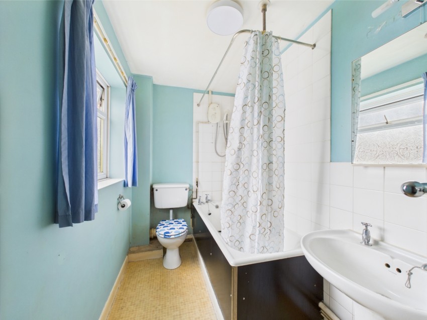 Images for 39 Hendingham Close, Tuffley, Gloucester