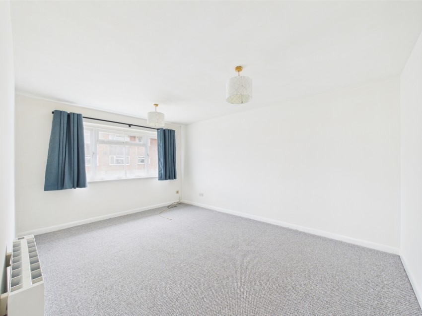 Images for 39 Hendingham Close, Tuffley, Gloucester