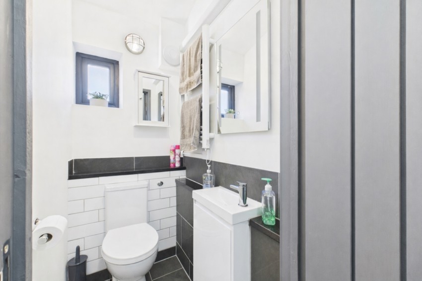 Images for Insley Gardens, Hucclecote, Gloucester, Gloucestershire, GL3