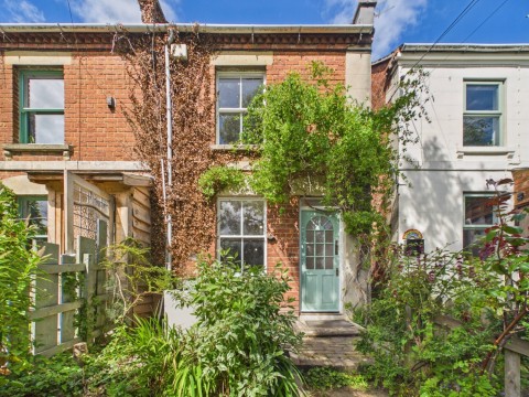View Full Details for Horns Road, Stroud, Gloucestershire, GL5