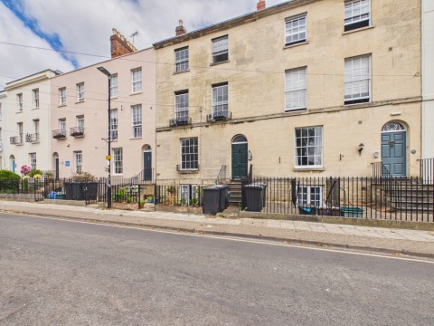 View Full Details for Brunswick Square, Gloucester, Gloucestershire, GL1