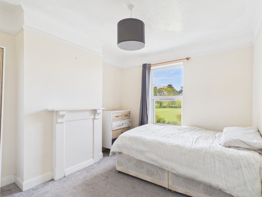 Images for Room 2, 23 Marle Hill Road, Cheltenham
