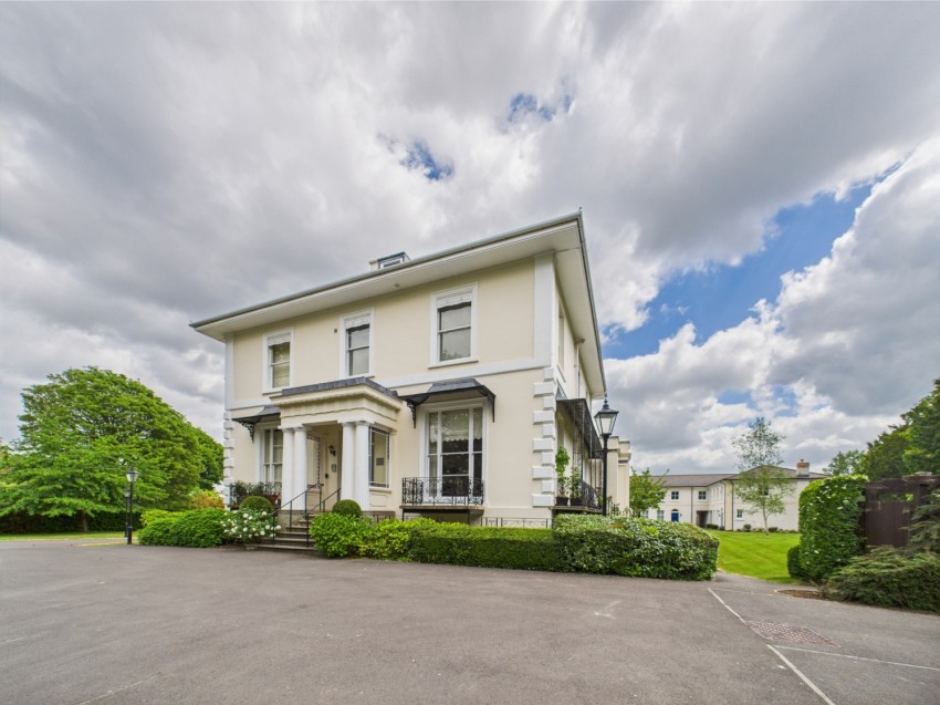 Images for Benton House, Harefield Grove, Cheltenham, GL50